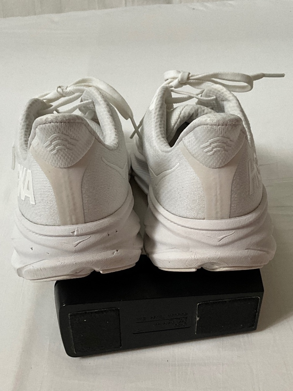 HOKA Clifton 9 Hands-Free Size 11 White - Picture 5 of 16